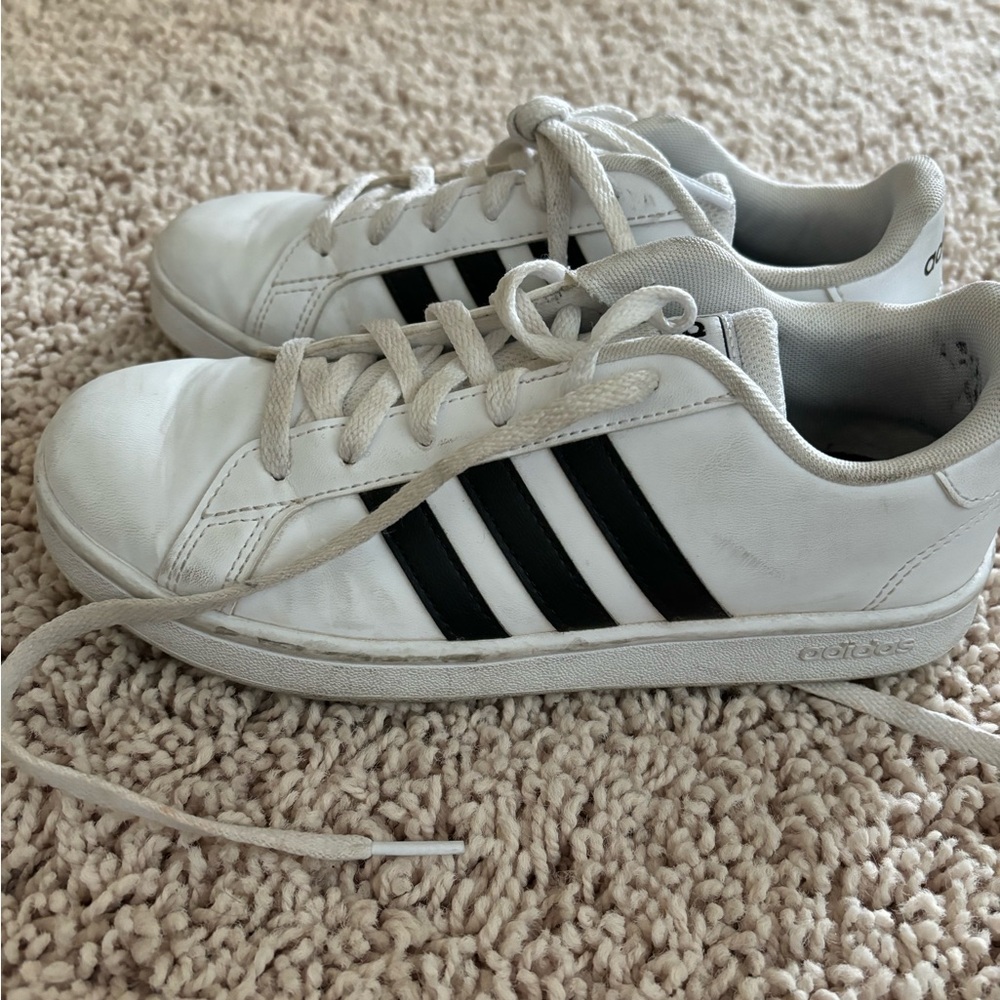 Kids Adidas Grand Court